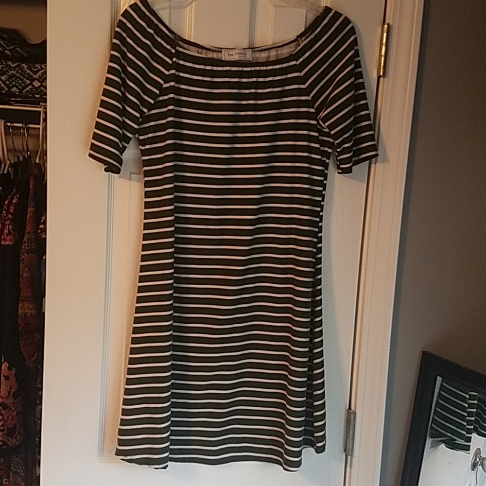 Soft dress in hunter green